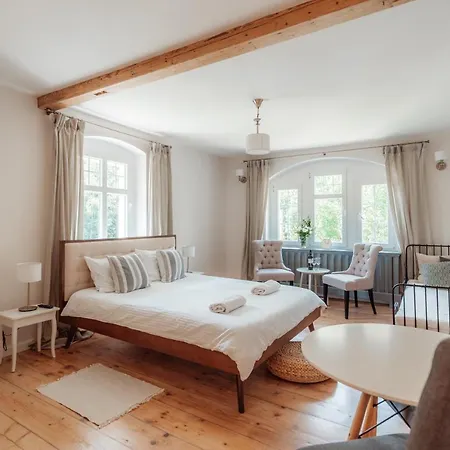 Sonnenblick בית הארחה 3*