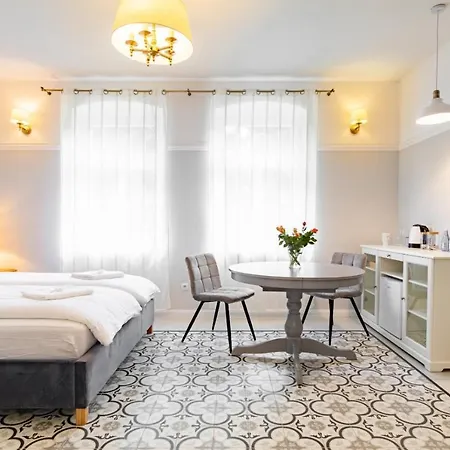 בית הארחה Sonnenblick פולניסה-ז'דוז'